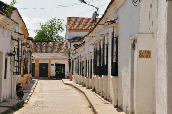 Rua do centro histórico de Mompós, na Colômbia